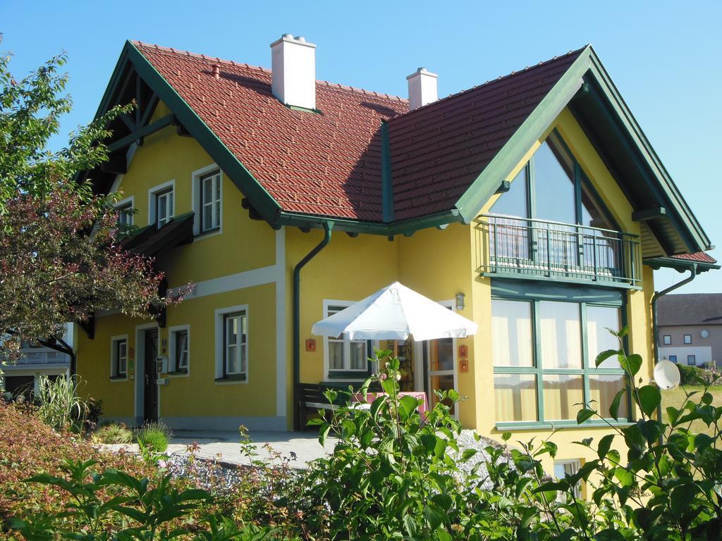 Marga'S Ferienwohnung Lembach im Mühlkreis Habitación foto